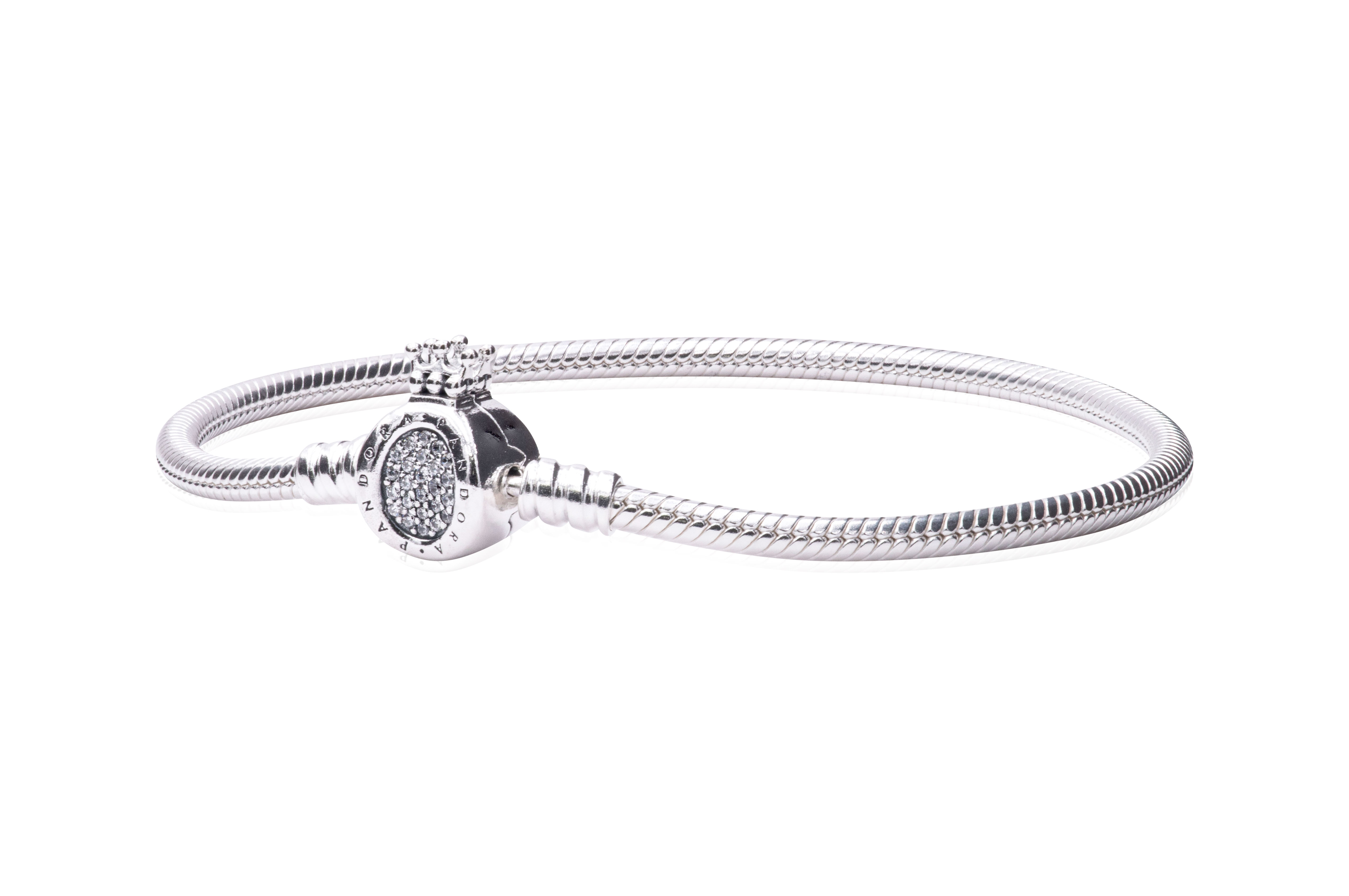 PANDORA Moments Crown O & Snake Chain Bracelet - Size: 20
